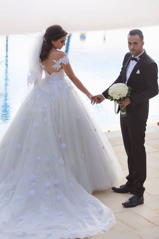 saudi arabia wedding dress,ball gowns sweetheart wedding dresses,off