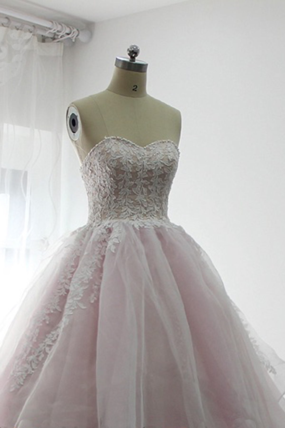 Wallpaper stylish for whatsapp, Dress Wedding styles for petite pictures High Popular low dresses collection for prom