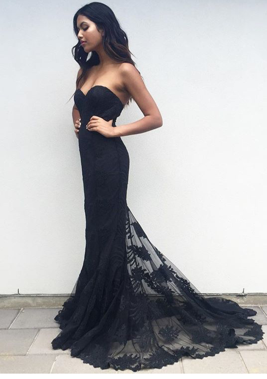 Black Sweetheart Neckline Cocktail Dresses