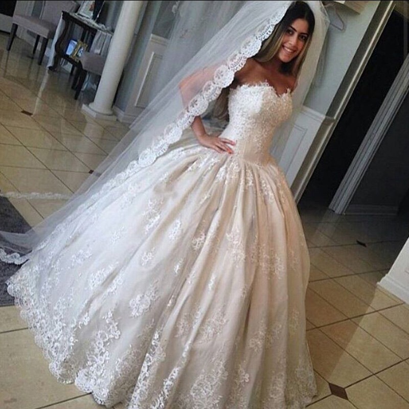 Hair for a Wedding Dress Sweetheart